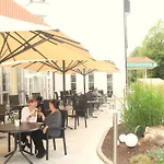 Parkhotel Klueschenberg فندق 4*