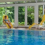 Parkhotel Klueschenberg Hotel Plau am See