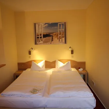 Parkhotel Klueschenberg Szálloda Plau am See