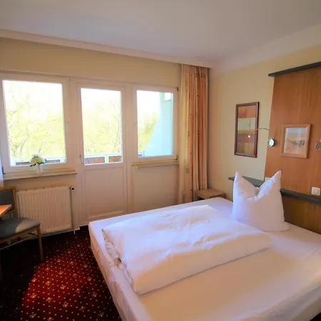 فندق Parkhotel Klueschenberg