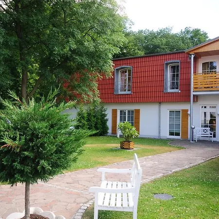 Parkhotel Klueschenberg Szálloda 4*