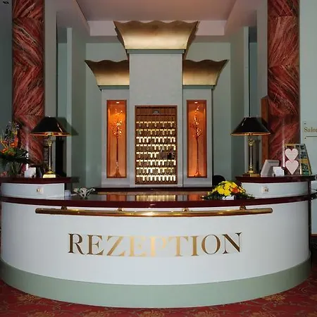 Parkhotel Klueschenberg 4* بلاو ام سي