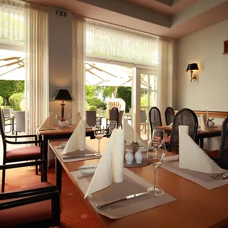 Hotel Parkhotel Klüschenberg 4*