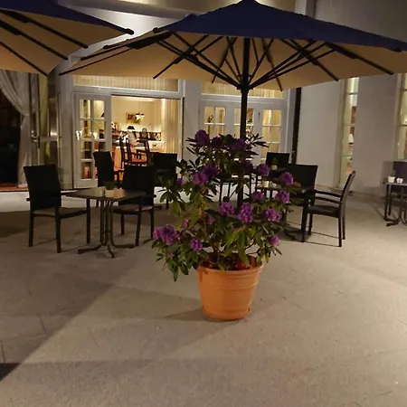 Parkhotel Klueschenberg Szálloda 4*