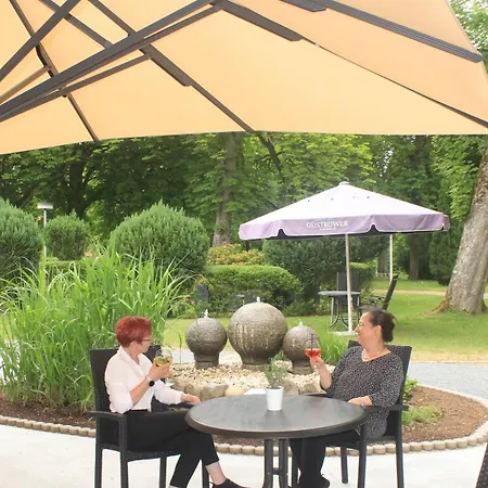 Parkhotel Klueschenberg 4*