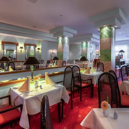 فندق Parkhotel Klueschenberg