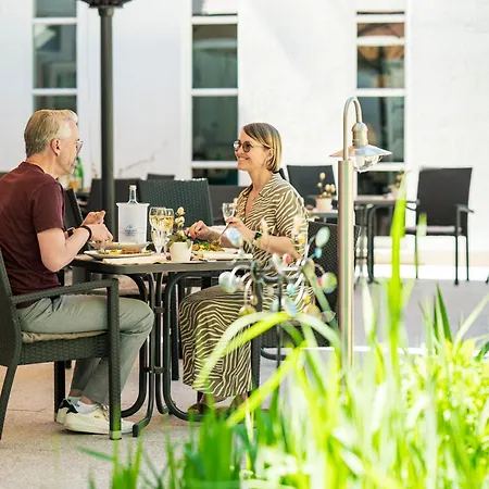 Parkhotel Klueschenberg