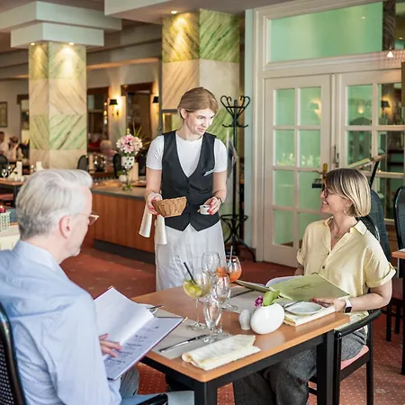 Hotel Parkhotel Klueschenberg 4*