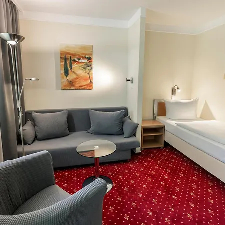 Hotel Parkhotel Klueschenberg 4*