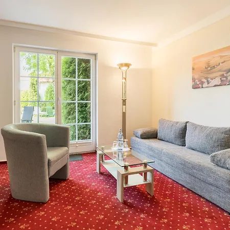 Hotel Parkhotel Klueschenberg 4*