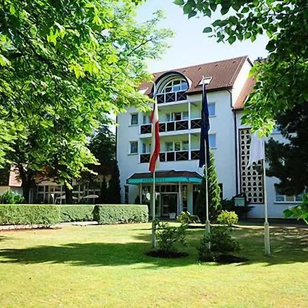 Parkhotel Klueschenberg 4*