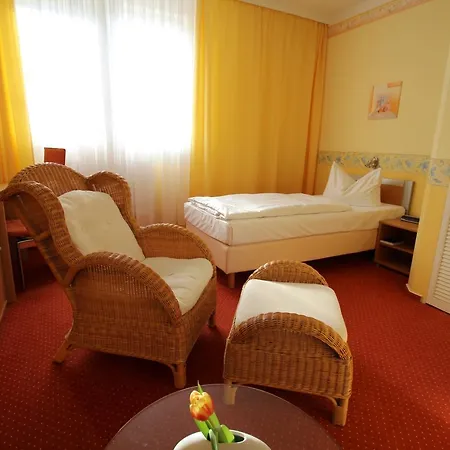 Parkhotel Klueschenberg Szálloda Plau am See