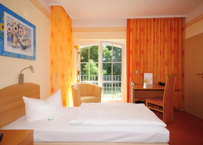 Parkhotel Klueschenberg 4* Plau am See