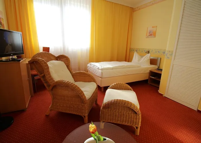 Parkhotel Klueschenberg Ξενοδοχείο Plau am See